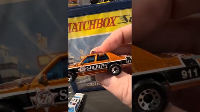 Deep Dive Matchbox Ford LTD 1987 Police смотреть онлайн