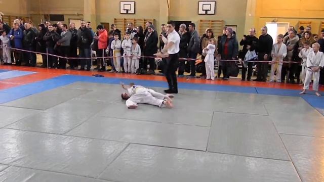 Костиц Денис 1 смотреть онлайн