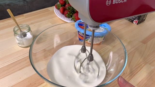 Мы В Восторге От Этого Десерта! Простой Рецепт! Ягодная Карпатка? | Mari Rose Cooking