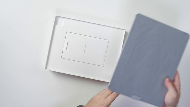 Распаковка iPad Pro на M2 за 200.000 рублей. Я так больше не могу! смотреть онлайн