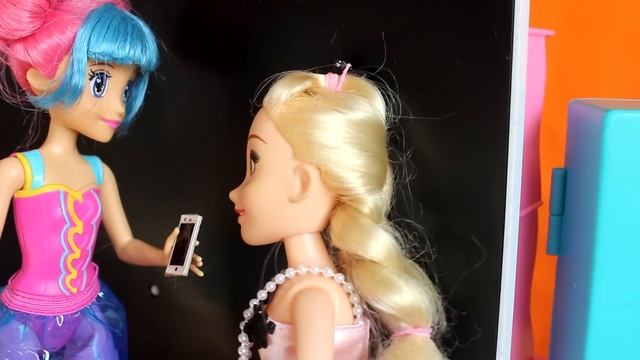 СБОРНИК № 16 Мама Барби - играем в куклы с Бетти смотреть онлайн