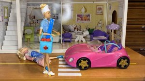 Мультфильм "Первая медицинская помощь при переломе костей голени"