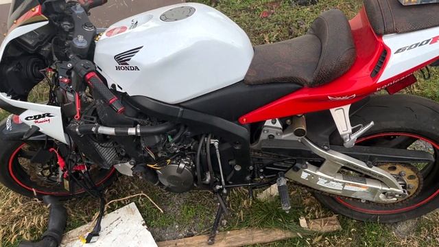 VLOG: Купили мотоцикл HONDA CBR 600 RR /убрала гель с губ/ строим дом смотреть онлайн