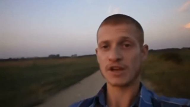 мне уже этот мир абсолютно понятен я здесь ищу только одного