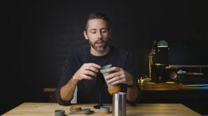 Wacaco Pipamoka Review: Making a cup of vacuum-brewed coffee on the go