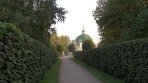 Усадьба Кусково. Парк Кусково в усадьбе. Павильоны в парке и скульптуры