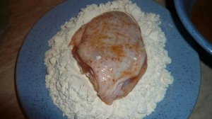 Куриные бедрышки в тесте