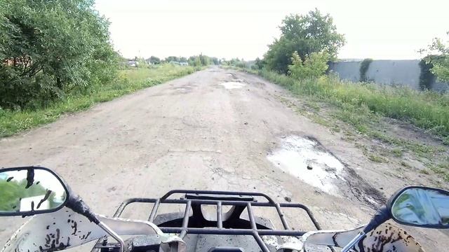 ГРЯЗНАЯ ПОКАТУШКА НА КВАДРОЦИКЛЕ 200 кубов | 2 Часть смотреть онлайн