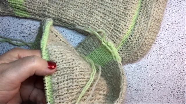 Носки на двух спицах, легко и просто, даже для начинающих рукодельниц//Мастер класс//попетельно.