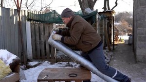 ВЫТЯЖКА И ВЕНТИЛЯЦИЯ В КУРЯТНИКЕ. Избавляемся от сырости и запаха амиака в курятнике.