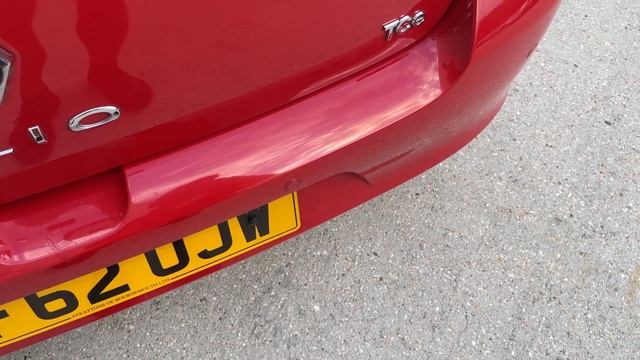 Should you buy a Used Renault Clio? We check out this turbo powered 1.2 TCE 100BHP example смотреть онлайн