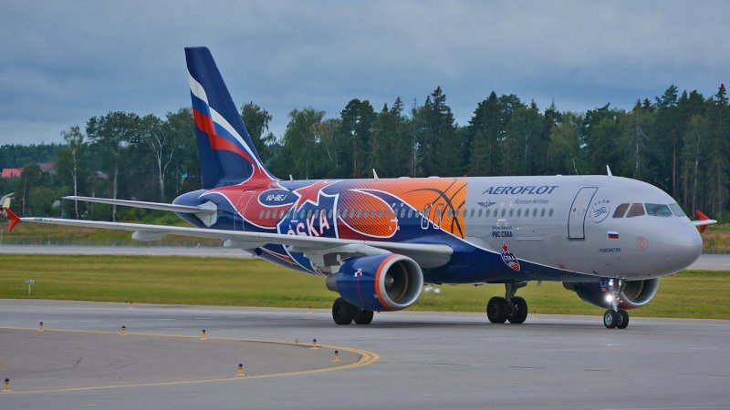 Unique Airbus A320 in the special livery of CSKA basketball club. “Aeroflot”, VQ-BEJ. My #shorts