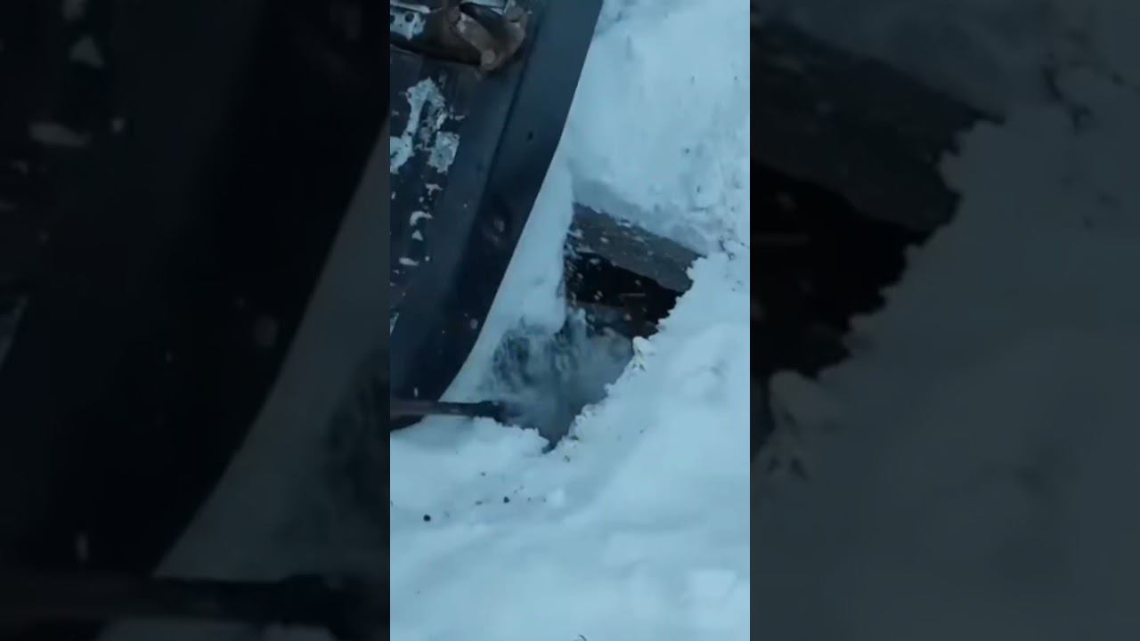 Газ 66 провалился... #газ66 #бездорожье #урал4320 смотреть онлайн