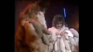 НА-НА. Эскимос и папуас. Бенефис