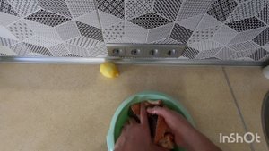 Стейки из форели запечённые в духовке под сырной шапкой