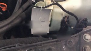 MB Vito Viano W639 звук неисправного компрессора кондиционера