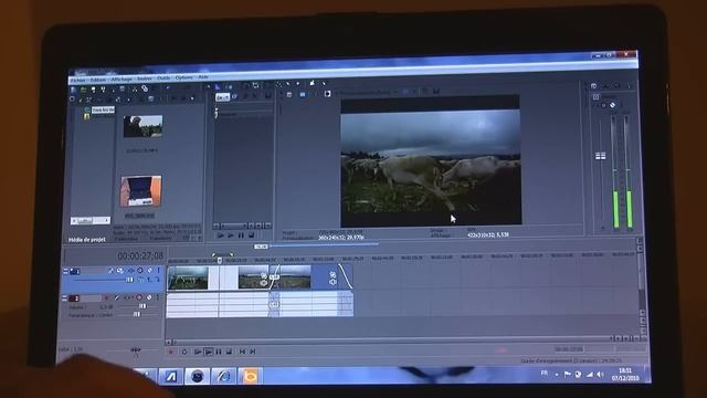 Asus EeePC 1215N : Vegas Pro 9 video editing смотреть онлайн