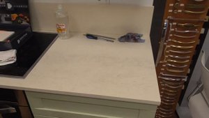 MONTESANO - Тест столешницы Dekton на устойчивость к царапинам