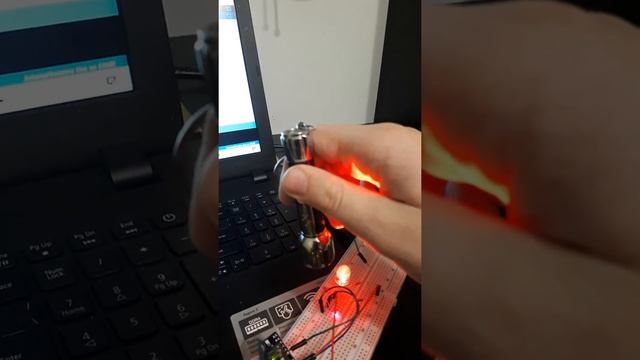 Опыт 6. "Фоторезистор". смотреть онлайн