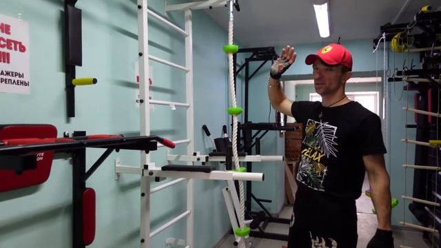 Усиленная шведская стенка с откидными брусьями от компании Absolute Champion. смотреть онлайн