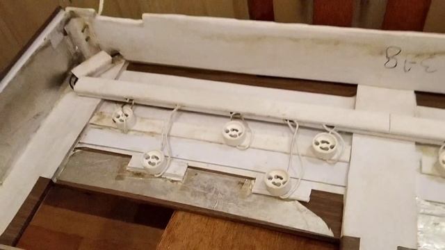 Ремонт и модернизация крышки для аквариума на 150 литров. С самодельным светом на GU10 Led лампах. смотреть онлайн