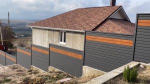 Забор из металлосайдинга часть 2