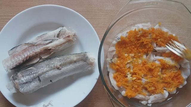 Запеченый хек, простой рецепт вкусной рыбы ?.  Запеченая рыба на Новый год./ Запечена риба