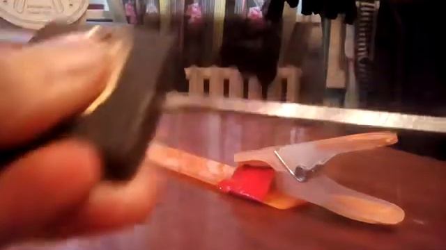 Возможно ли открыть замок с помощью отвертки