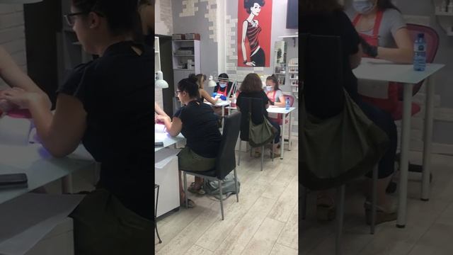 Studio French (nail salon) Маникюрный салон в Хайфе