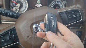 КЛЮЧ DODGE RAM LONGHORN 1500 КУПИТЬ ДУБЛИКАТ ЧИП КЛЮЧА ЗАЖИГАНИЯ. ДОДЖ РАМ СДЕЛАТЬ СМАРТ АВТОКЛЮЧ