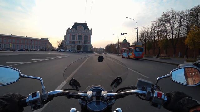 Чем привлекателен мой город. Мотоэкскурсия по Нижнему Новгороду. Осень. смотреть онлайн