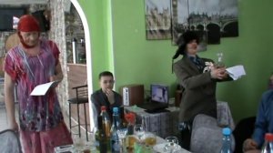юбилей.  поздравляют бабка и дед. Сценка.