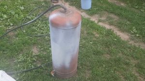 Влагоотделитель для компрессора из газового баллона с керамзитом.