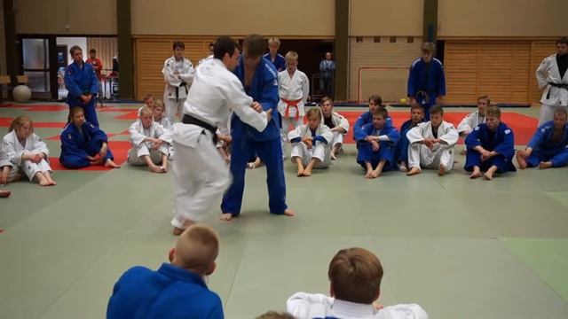 Вариант исполнения боковой подсечки смотреть онлайн