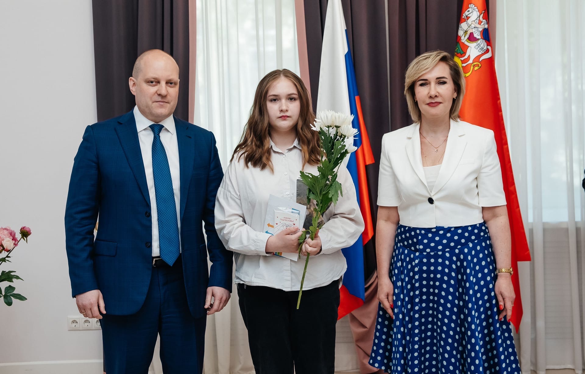 10 юных жителей Пушкинского получили свои первые паспорта
