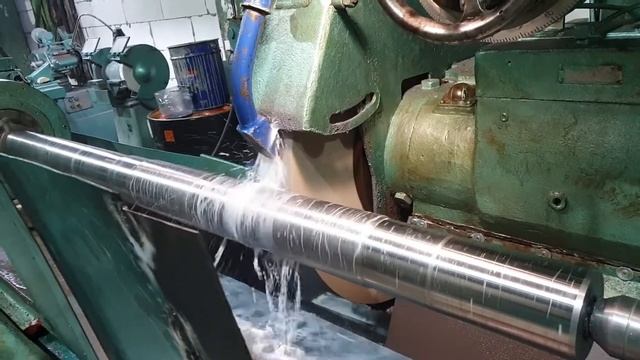 Круглое наружное шлифование вала