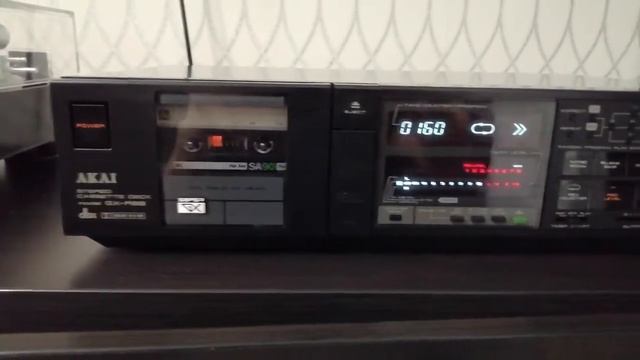 Кассетная дека Akai GX-R66 смотреть онлайн