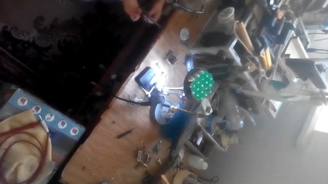 4-х летний ребёнок,делает первые шаги в радио ремонте смотреть онлайн