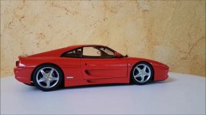 Ferrari F355 Berlinetta Geneva Motor Show 1994 (Kyosho) 1/18