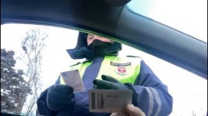 Лосино-Петровские инспектора испугались наказания_Остановка под знак 3,27_ТрУсы.mp4