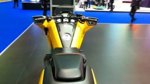 Honda NM4 2017 | Vultus Review of Specs – DCT Classic motorcycle