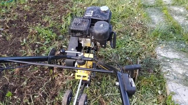 Мотоблок Huter 7.5 без прикрас. смотреть онлайн