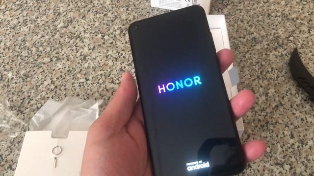 Распаковка Honor View 20 и сравнение с Honor 20 смотреть онлайн