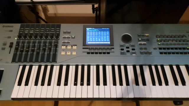 Yamaha Motif XS Factory Demo 1 смотреть онлайн