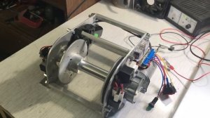 Якорная роботизированная лебёдка со свободным сбросом