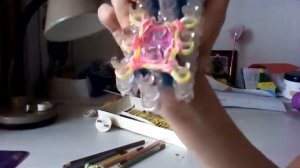 Попрыгунчики на станке из резинок 👍😄 часть 1