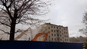 Снос  домов на  месте  строительство ЖК Кузьминский  лес от ПИК