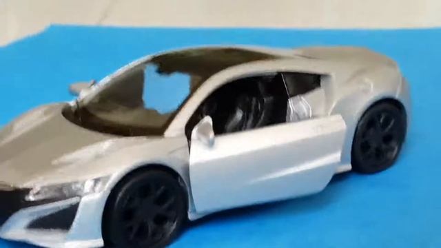 Honda NSX 2015 DieCast Car WellyNex 1:40