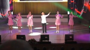 "Едут новоселы" муз. Е. Родыгин, сл. Н. Солохина.