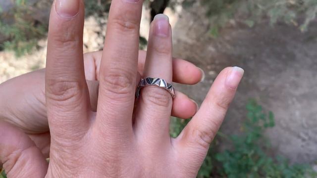 Серебряное кольцо "Треугольники" © https://www.livemaster.ru/item/47092438 смотреть онлайн